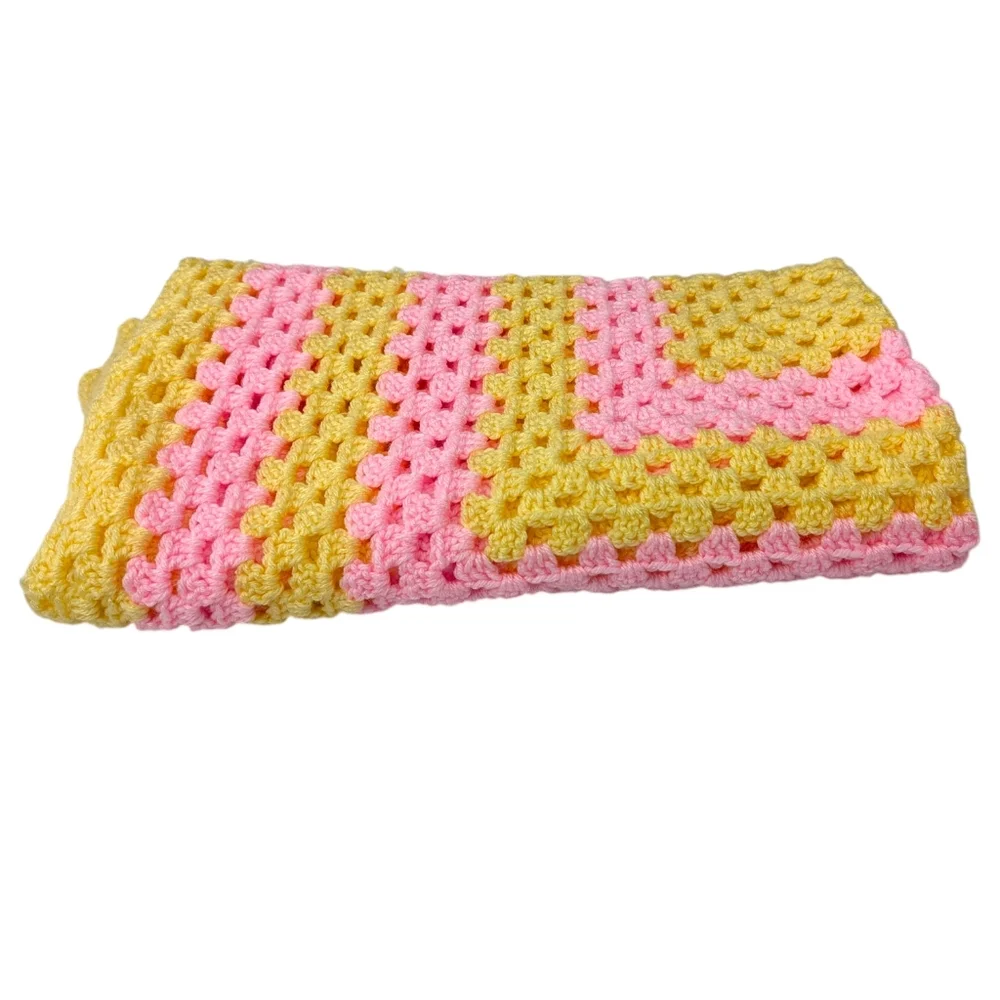 Vintage Crochet Baby Blanket Granny Square Star Shaped Pink Yellow 37